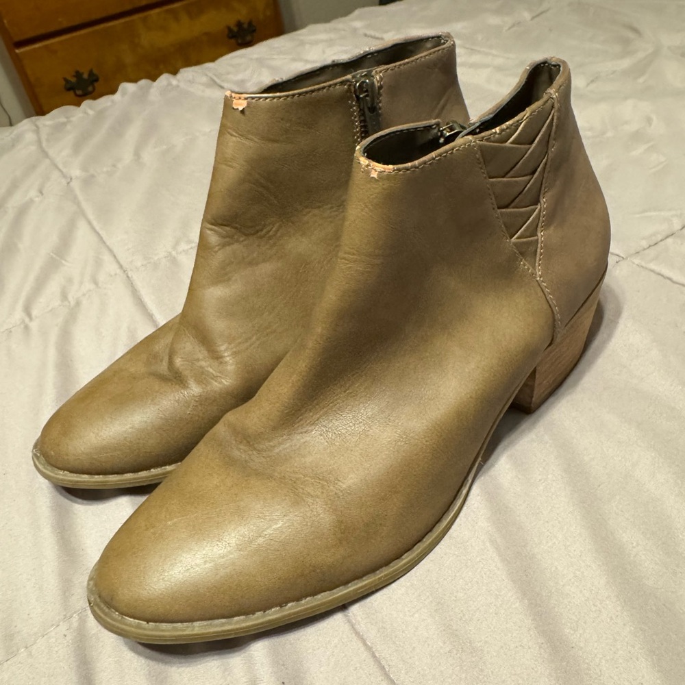 AE Ankle Booties